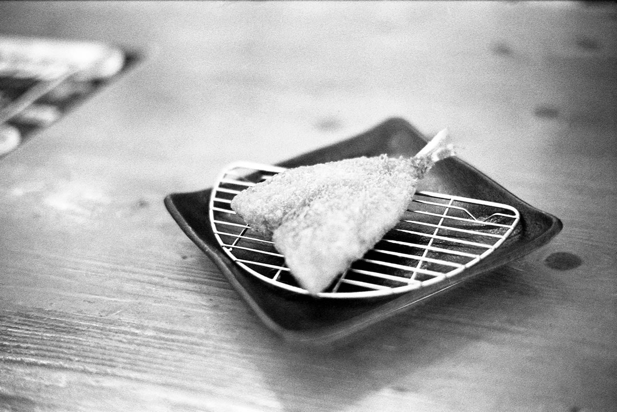 宮本商店のアジフライ｜Leica M5 + SUMMILUX-M f1.4/50mm ASPH. + Marix 400