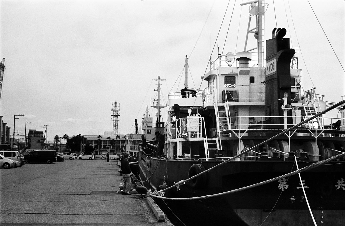 木更津港｜Leica M5 + SUMMILUX-M f1.4/50mm ASPH. + Marix 400