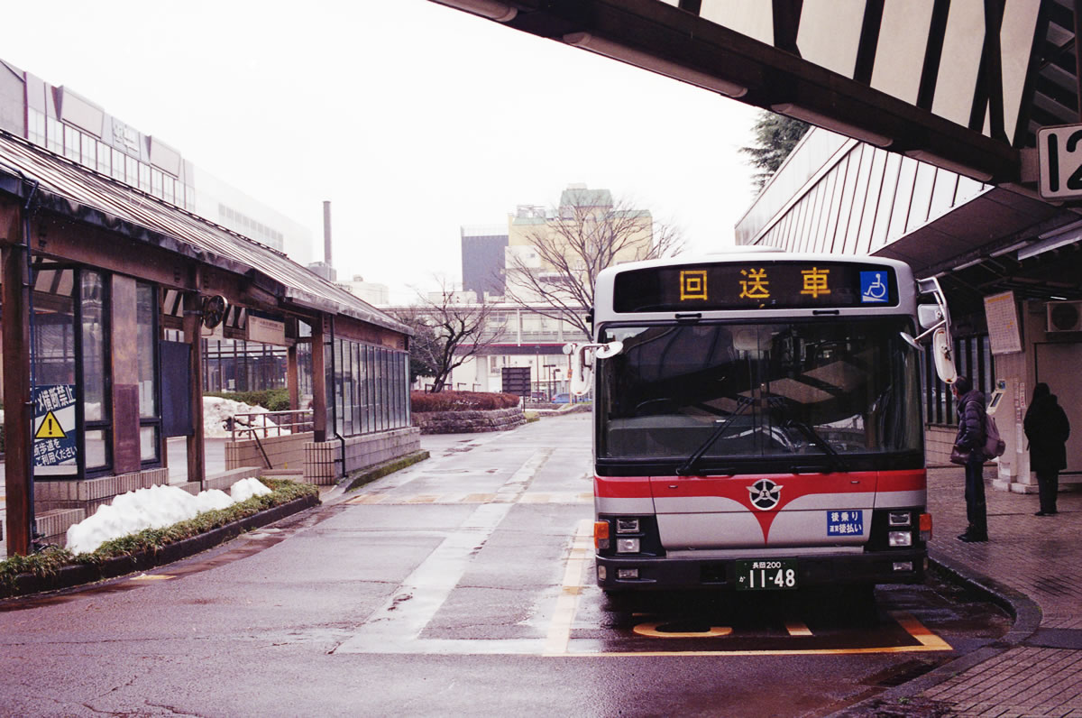 たどり着いたのは長岡市｜Nikon F3 Limited + AI Nikkor 50mm f/1.2S + KODAK Color Plus 200